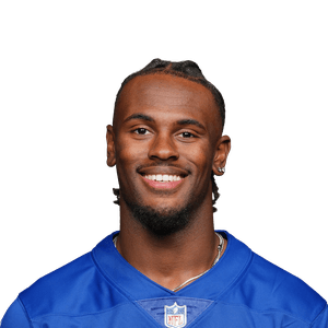 Malachi Fields headshot